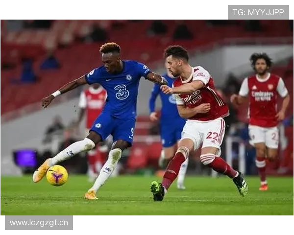 萨卡与詹姆斯：边路多面性及战术适配对比分析