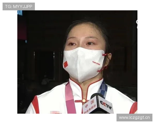 廖秋云训练完直接拎爱马仕去吃米其林，这姐活得比偶像剧还敢