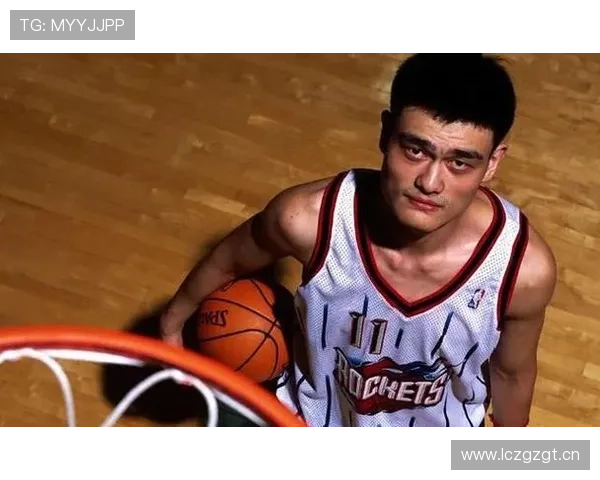 姚明退役后住上海老洋房，早餐吃三明治配手冲咖啡，这日子普通人真过不来