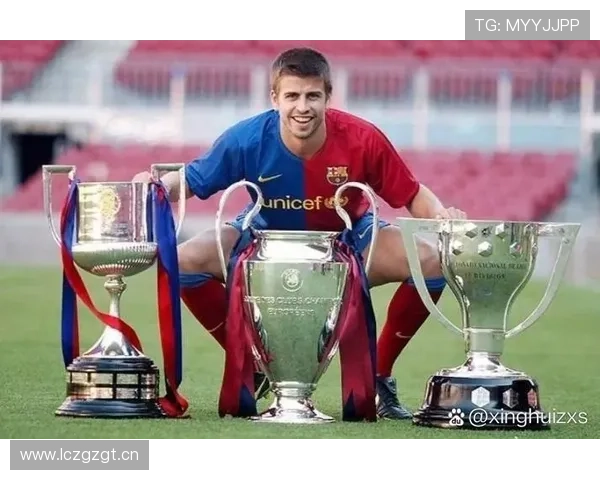 看杰拉德·皮克穿奢侈品逛超市，感觉普通人都活成假货了